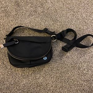 Lululemon purse black and gold!